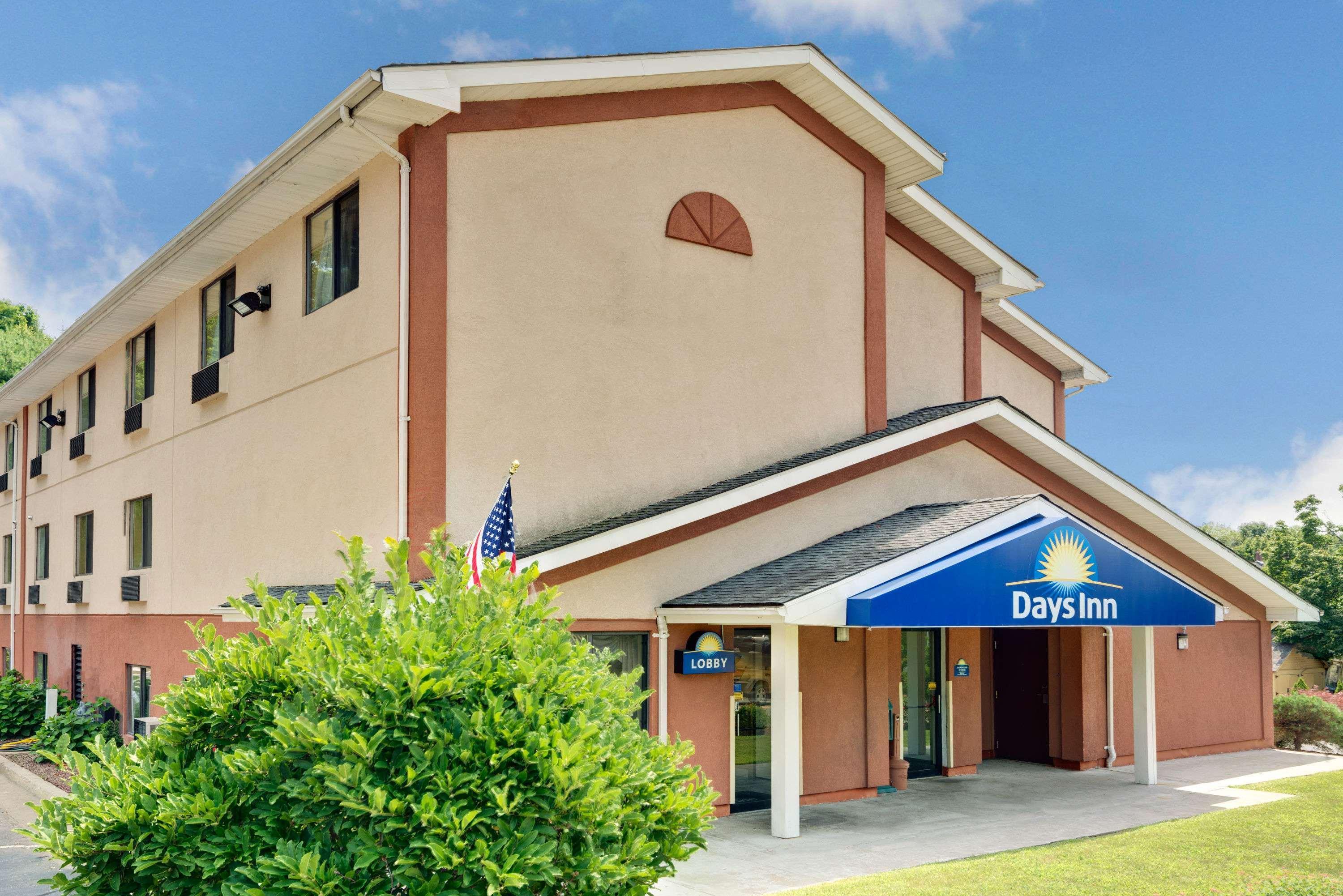 Days Inn By Wyndham Torrington Luaran gambar