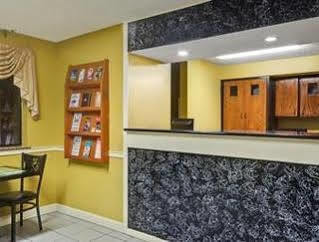 Days Inn By Wyndham Torrington Luaran gambar